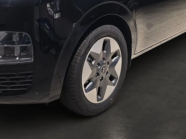 Hyundai Staria Trend