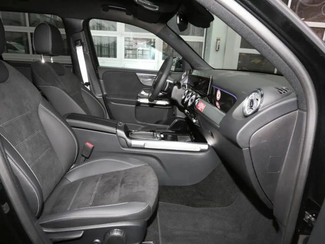 Mercedes-Benz GLB 200 4MATIC AMG Line GLB 200 d