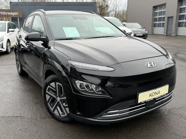 Hyundai Kona 2WD Electric Trend