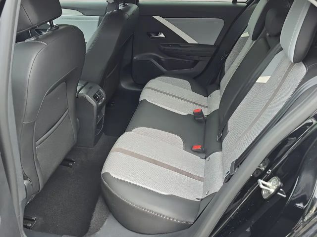 Opel Astra 1.2 Turbo Elegance Turbo