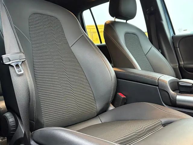 Mercedes-Benz GLB 200 GLB 200 d