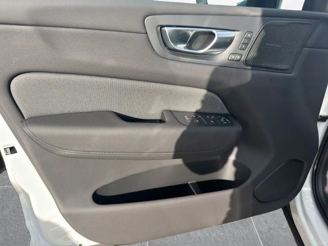 Volvo XC60 AWD Plus T8