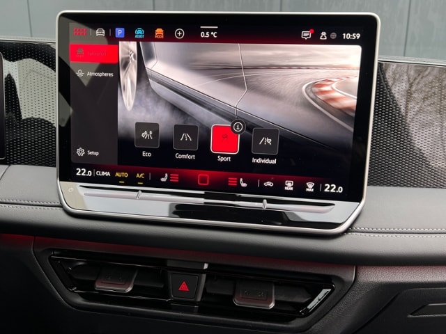 Volkswagen Tiguan 1.5 eTSI DSG Plus