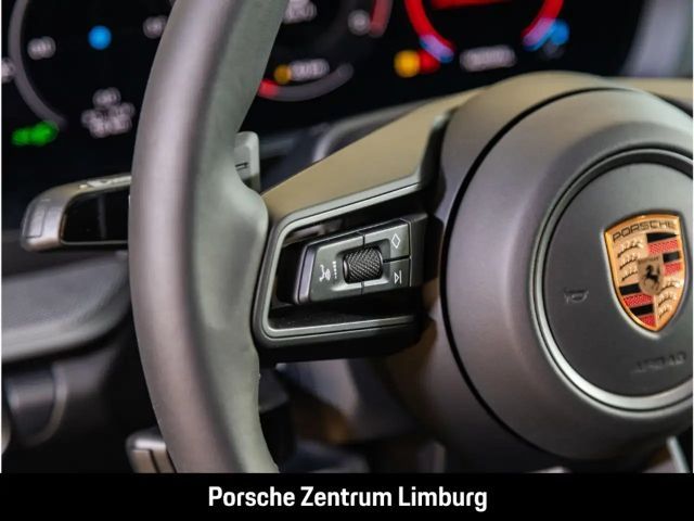 Porsche 992 Carrera Coupé