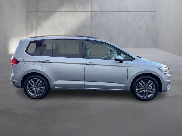 Volkswagen Touran DSG