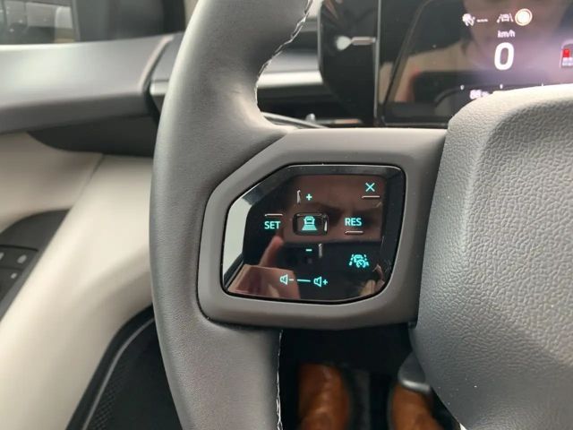 Ford Explorer Extended range RWD