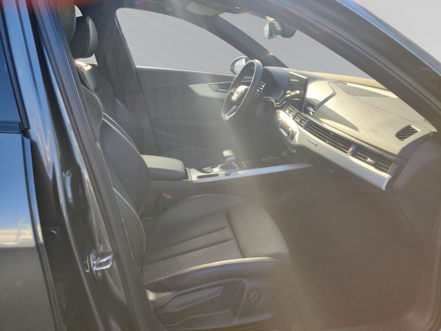 Audi A4 40 TDI Avant Quattro S-Line S-Tronic