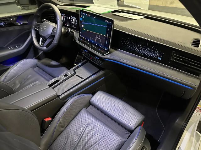 Volkswagen Passat 4Motion R-Line Variant