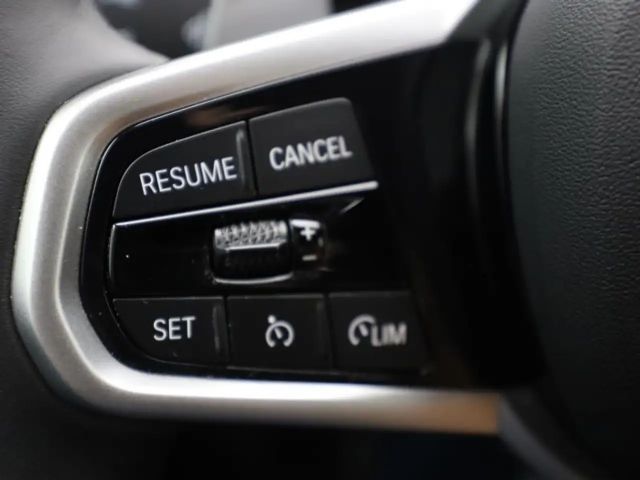 BMW 318 M-Sport Sedan