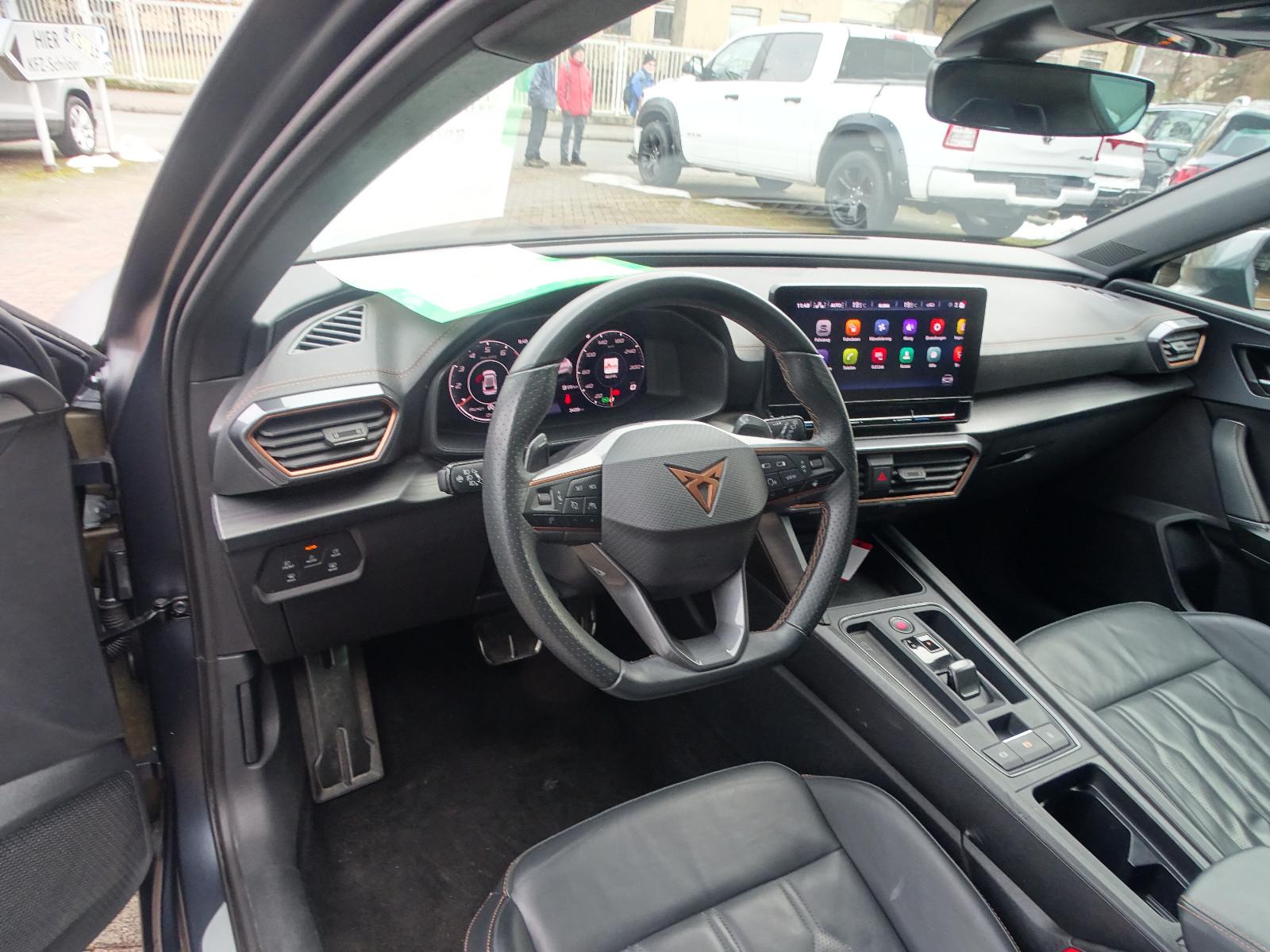 Cupra Leon eTSI "Leder/Matt/ACC/SHZ/LED/KAMERA"