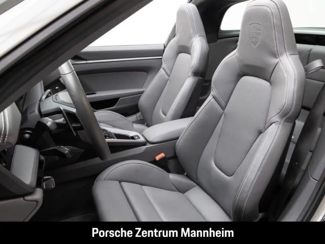 Porsche 992 4S Coupé Targa