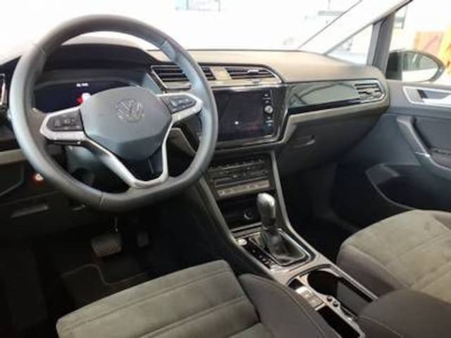 Volkswagen Touran DSG Style