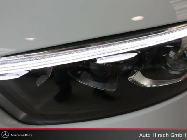 Mercedes-Benz A 220 A 220 d AMG Line