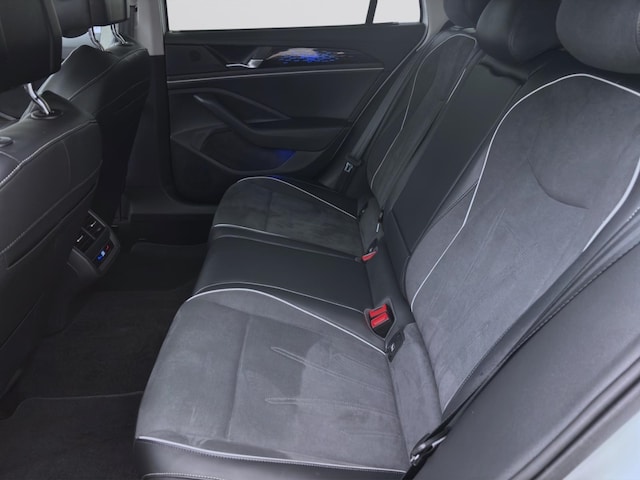 Volkswagen Passat 2.0 TDI DSG Elegance Elegance