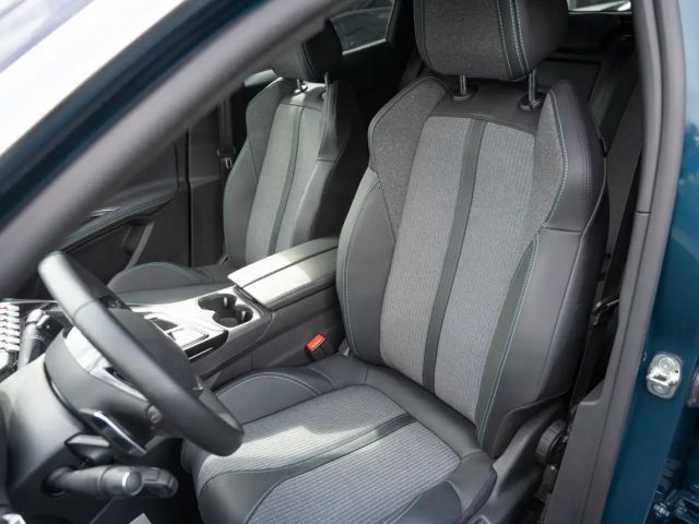 Peugeot 3008 Allure Pack EAT8 PureTech