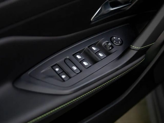 Peugeot 408 GT-Line Hybrid