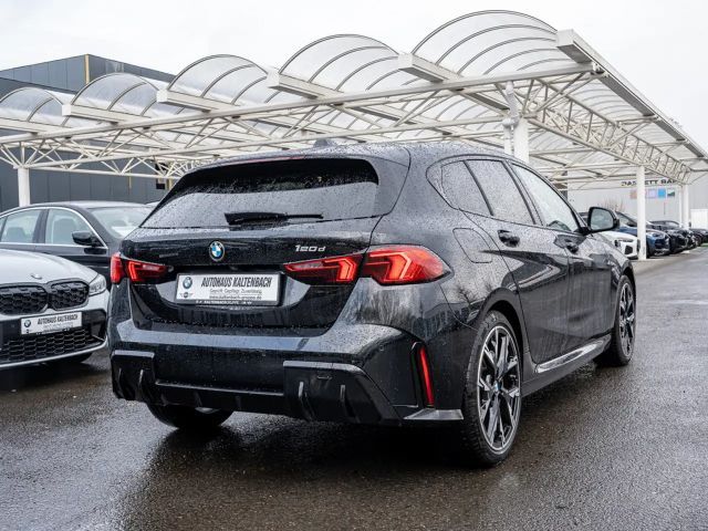 BMW 120 120d M-Sport Sedan