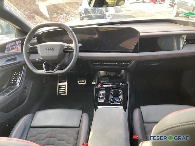 Audi A6 e-tron Avant Quattro