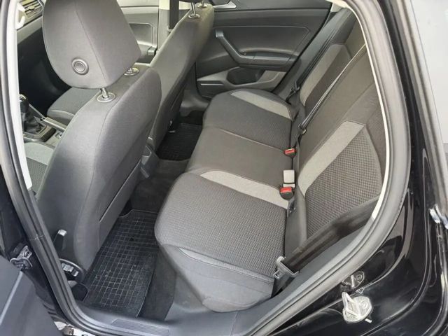 Volkswagen Polo 1.0 -nur 29900km - Top Zustand! LED!