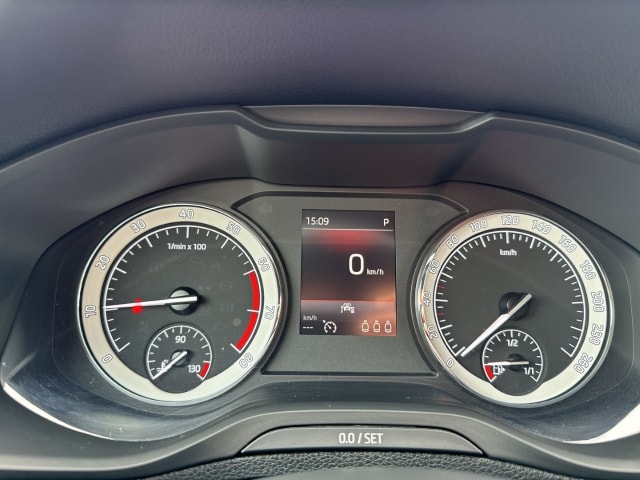 Skoda Karoq 2.0 TSI 4x4 Sportline