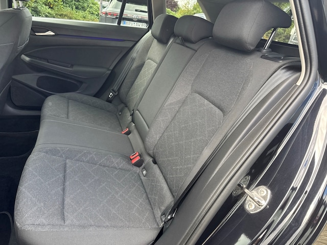 Volkswagen Golf 2.0 TDI Golf VIII Life Variant