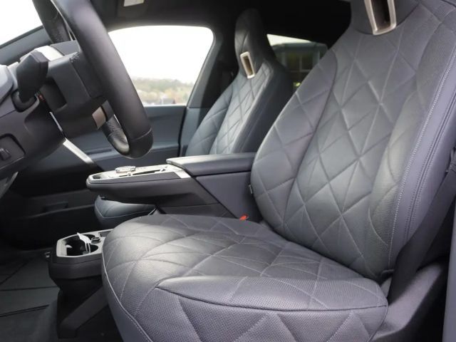 BMW iX xDrive40