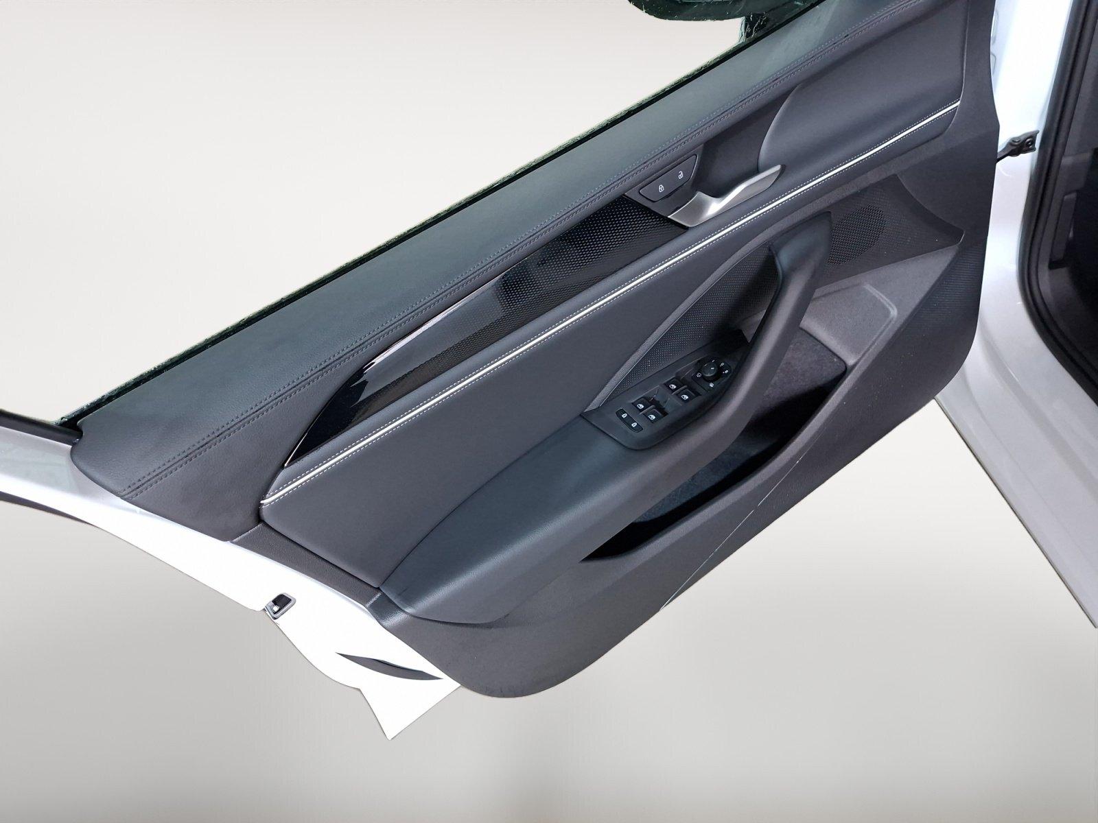 Volkswagen Passat 1.5 eTSI Business Variant