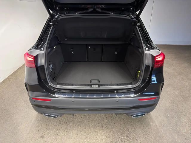 Mercedes-Benz GLA 200 4MATIC GLA 200 d