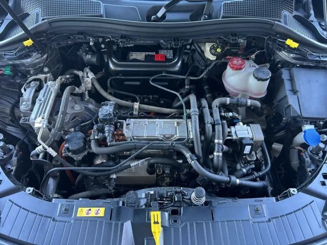 Mercedes-Benz EQA 300 4MATIC Progressive