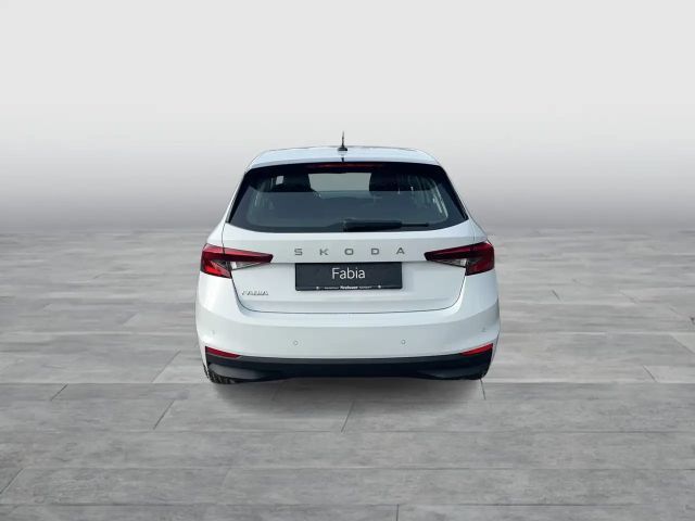 Skoda Fabia Essence TSI