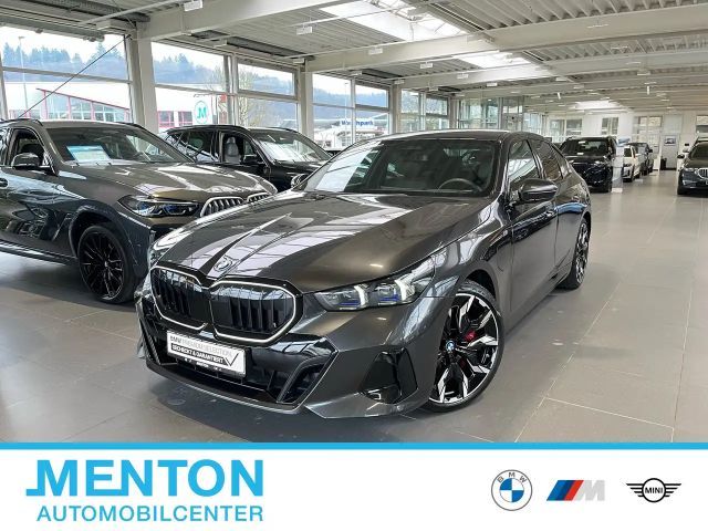 BMW 550 M-Sport Sedan xDrive