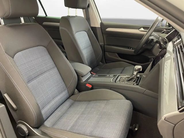 Volkswagen Passat GTE Variant