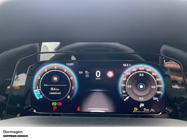 Volkswagen Golf Style