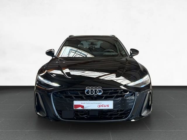 Audi A6 Avant Quattro S-Tronic