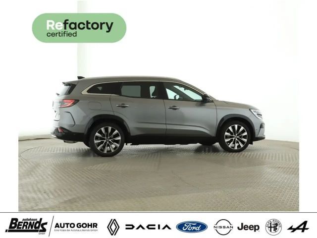 Renault Espace E-Tech Hybrid Techno