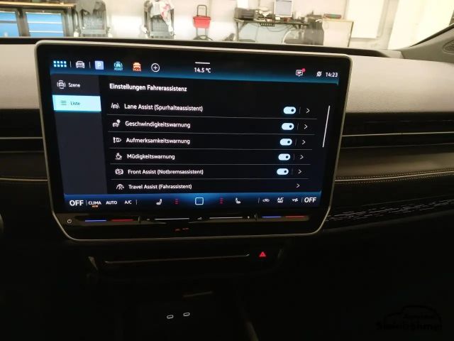 Volkswagen ID.7 IQ.Drive Pro Tourer