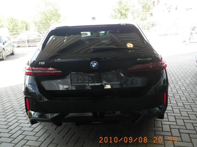 BMW i5 eDrive40