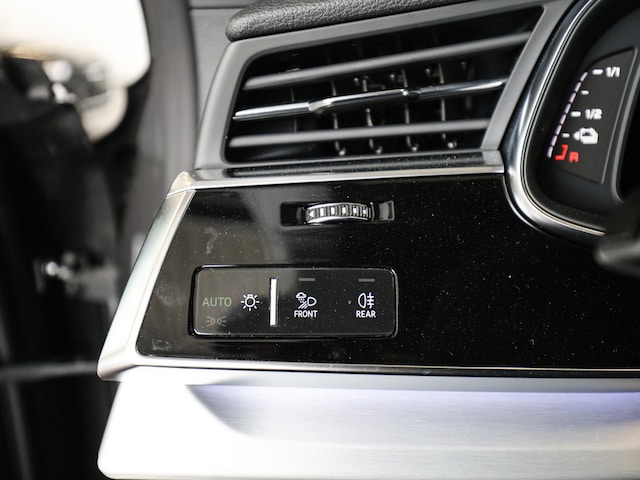 Audi Q8 55 TFSI Hybride Quattro