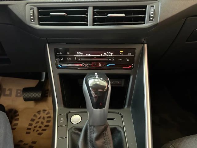 Volkswagen Taigo DSG