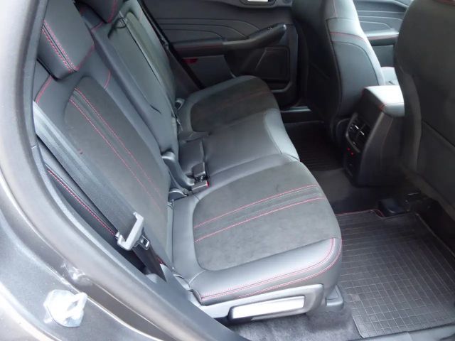 Ford Kuga Hybrid ST Line X