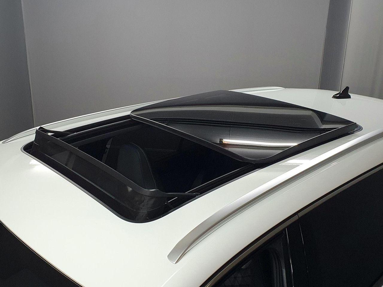 Volkswagen Tayron 2.0 TDI DSG R-Line