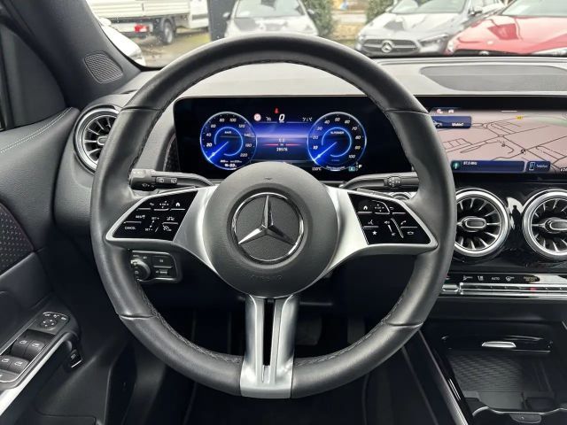 Mercedes-Benz EQB 350 4MATIC