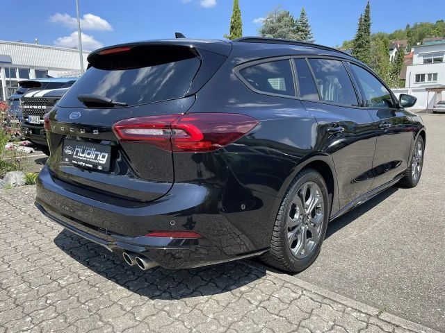 Ford Focus EcoBoost ST Line Wagon