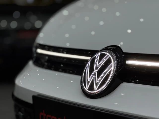 Volkswagen Golf 1.5 TSI R-Line