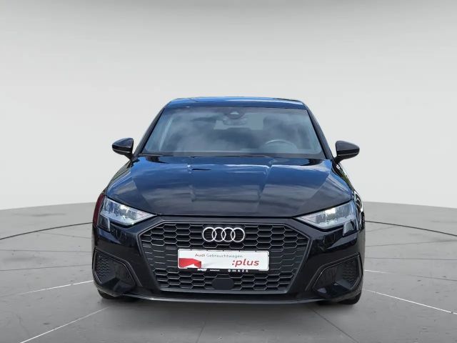 Audi A3 30 TDI S-Tronic Sedan