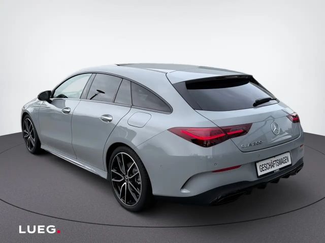 Mercedes-Benz CLA 200 AMG Line Shooting Brake