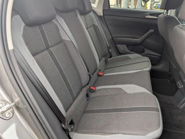 Volkswagen Polo 1.0 TSI DSG Highline