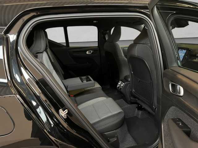 Volvo XC40 Black Edition
