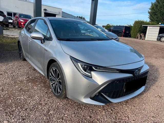 Toyota Corolla Hybride Team D