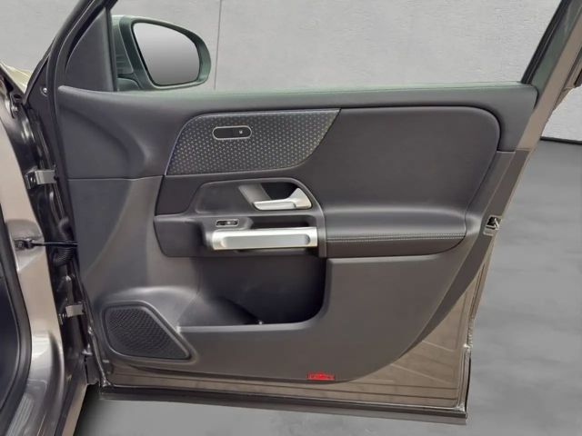 Mercedes-Benz GLB 200 GLB